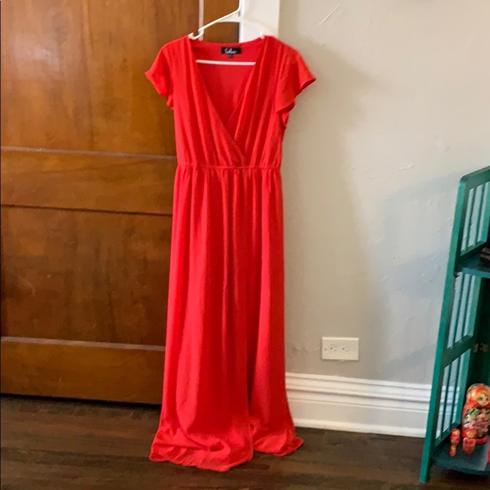 Lulus red dress